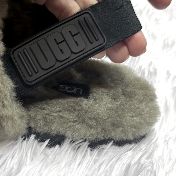Nwot Ugg Charcoal Grey Super Fluff Platform Slipper! Size 8 mint new condition! - Picture 4 of 8